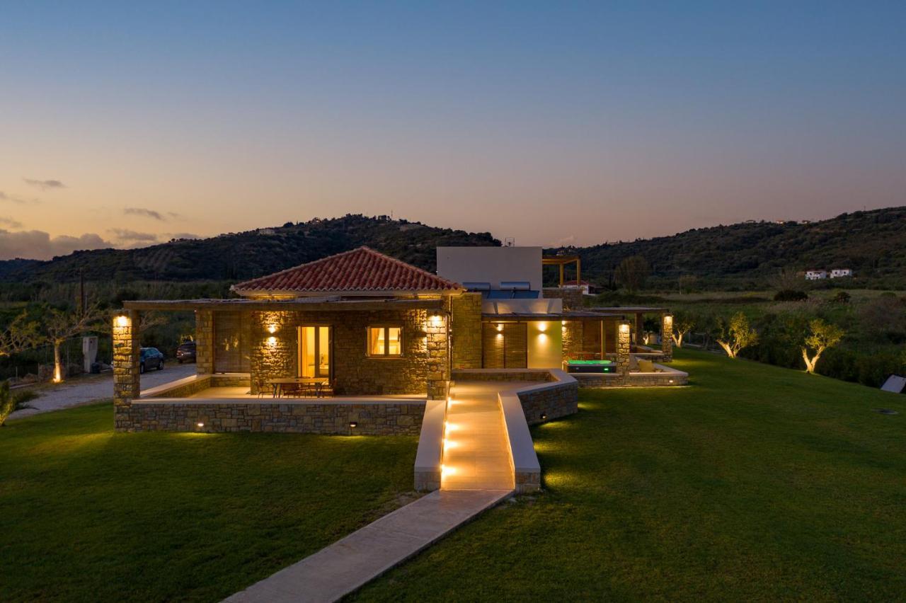 Quinta Essentia Suites Foiníki Buitenkant foto