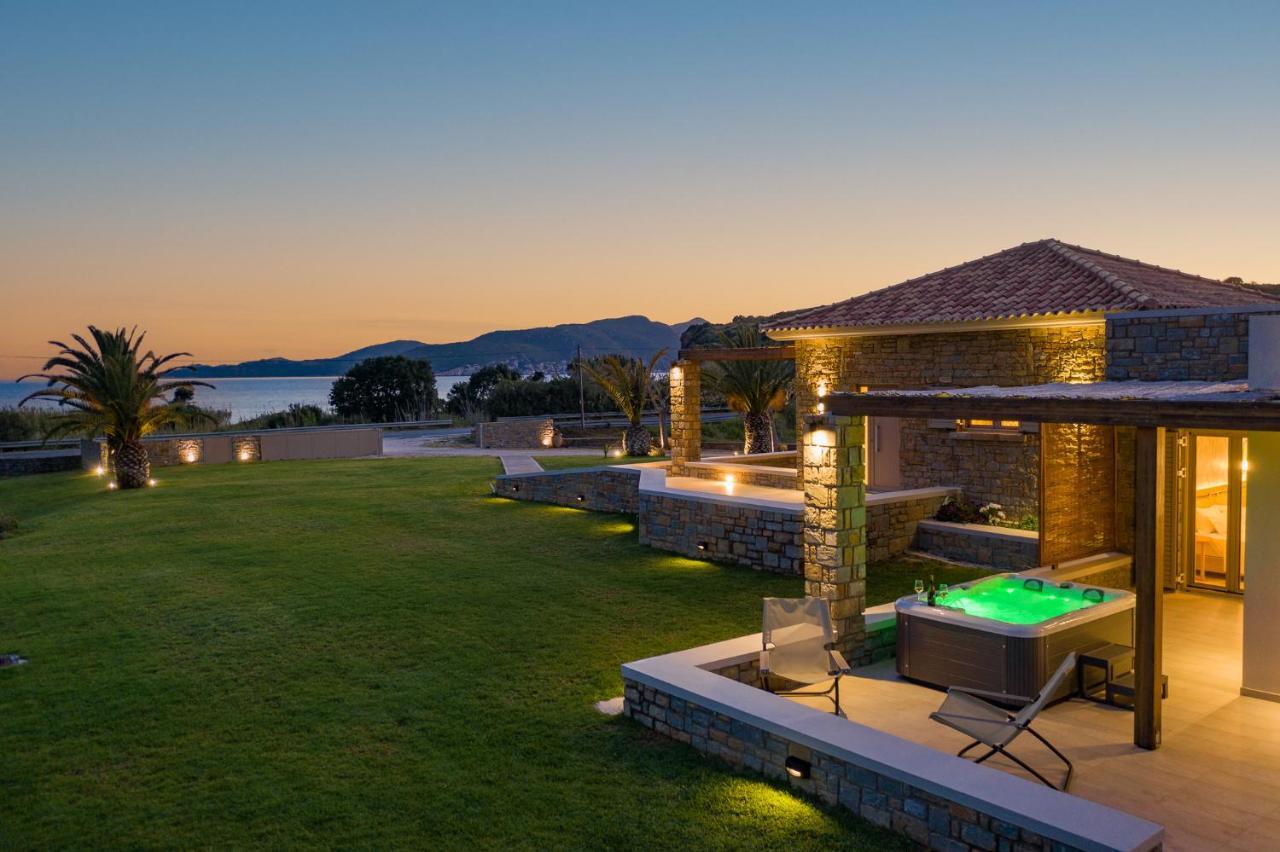 Quinta Essentia Suites Foiníki Buitenkant foto